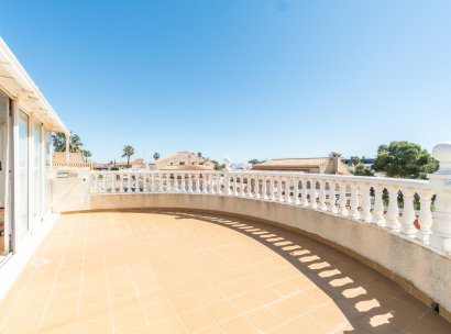 Villa · Herverkoop - Orihuela Costa · Playa Flamenca · Alicante · Spanje