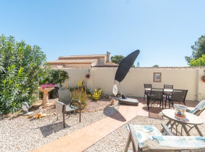 Villa · Herverkoop - Orihuela Costa · Playa Flamenca · Alicante · Spanje