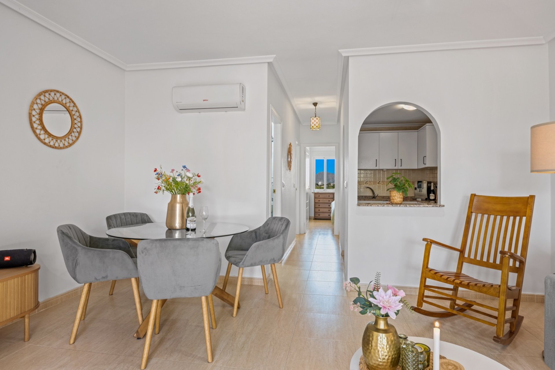 Herverkoop - 1. Appartement / flat - Daya Nueva