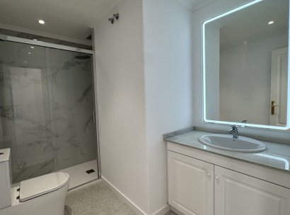 Appartement · Herverkoop - Lomas De Campoamor · Alicante · Spanje