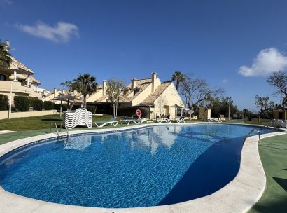 Appartement · Herverkoop - Lomas De Campoamor · Alicante · Spanje