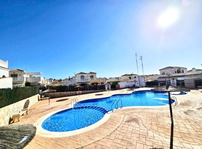 Herenhuis · Herverkoop - Punta Prima · Alicante · Spanje