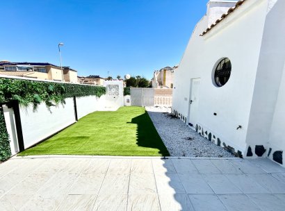 Herenhuis · Herverkoop - Punta Prima · Alicante · Spanje