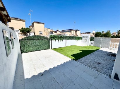 Herenhuis · Herverkoop - Punta Prima · Alicante · Spanje