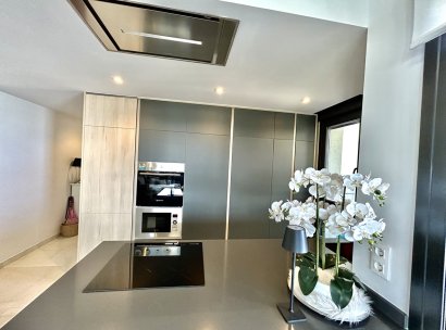 Appartement · Herverkoop - Orihuela Costa · Playa Flamenca · Alicante · Spanje