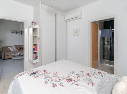 Appartement · Herverkoop - Orihuela Costa · La Zenia · Alicante · Spanje