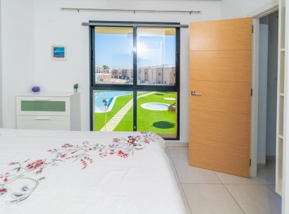 Appartement · Herverkoop - Orihuela Costa · La Zenia · Alicante · Spanje