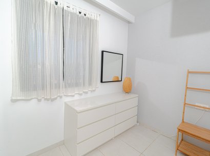 Appartement · Herverkoop - Orihuela Costa · La Zenia · Alicante · Spanje