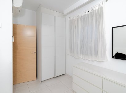 Appartement · Herverkoop - Orihuela Costa · La Zenia · Alicante · Spanje