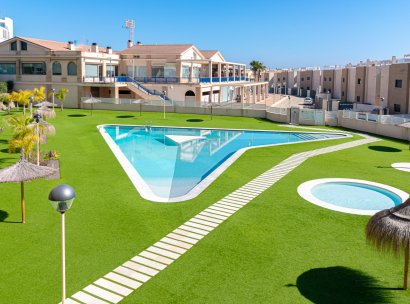 Appartement · Herverkoop - Orihuela Costa · La Zenia · Alicante · Spanje