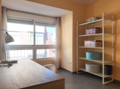 Appartement · Herverkoop - Alicante · Center · Spanje