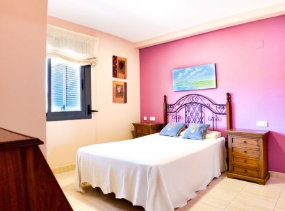 Appartement · Herverkoop - Finestrat · Cala de Finestrat · Alicante · Spanje