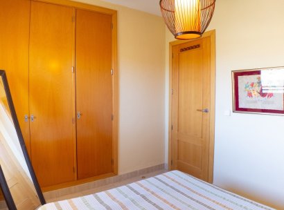 Appartement · Herverkoop - Finestrat · Cala de Finestrat · Alicante · Spanje