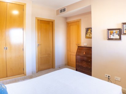 Appartement · Herverkoop - Finestrat · Cala de Finestrat · Alicante · Spanje