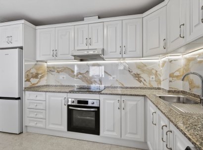 Appartement · Herverkoop - Orihuela Costa · Campoamor · Alicante · Spanje