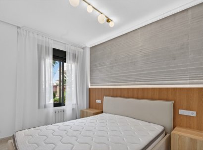 Appartement · Herverkoop - Orihuela Costa · Campoamor · Alicante · Spanje