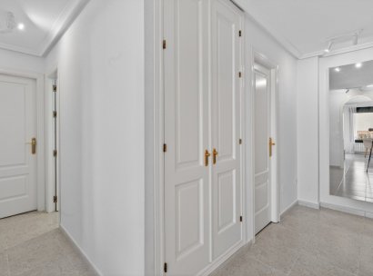 Appartement · Herverkoop - Orihuela Costa · Campoamor · Alicante · Spanje