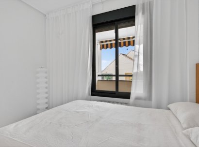 Appartement · Herverkoop - Orihuela Costa · Campoamor · Alicante · Spanje