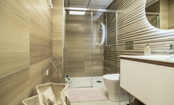 Herverkoop - 1. Appartement / flat - Torrevieja - Costa Blanca Zuid