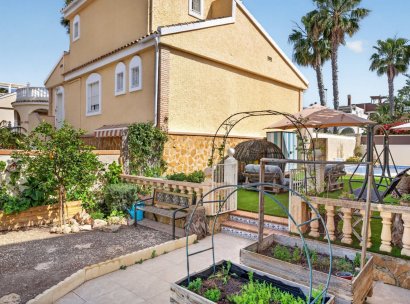 Villa · Herverkoop - Gran Alacant · Monte Y Mar · Alicante · Spanje