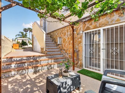 Villa · Herverkoop - Gran Alacant · Monte Y Mar · Alicante · Spanje