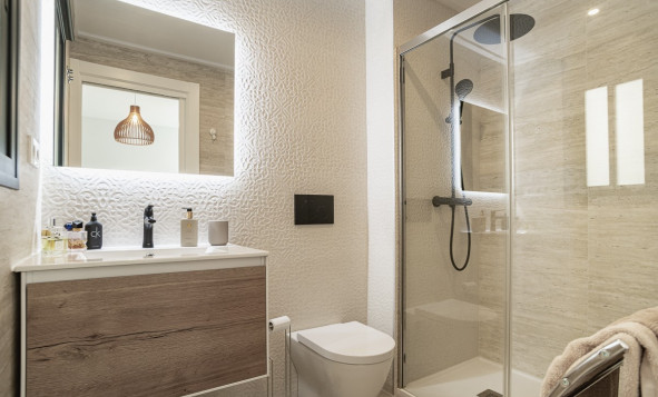 Herverkoop - 1. Appartement / flat - Torrevieja - Costa Blanca Zuid