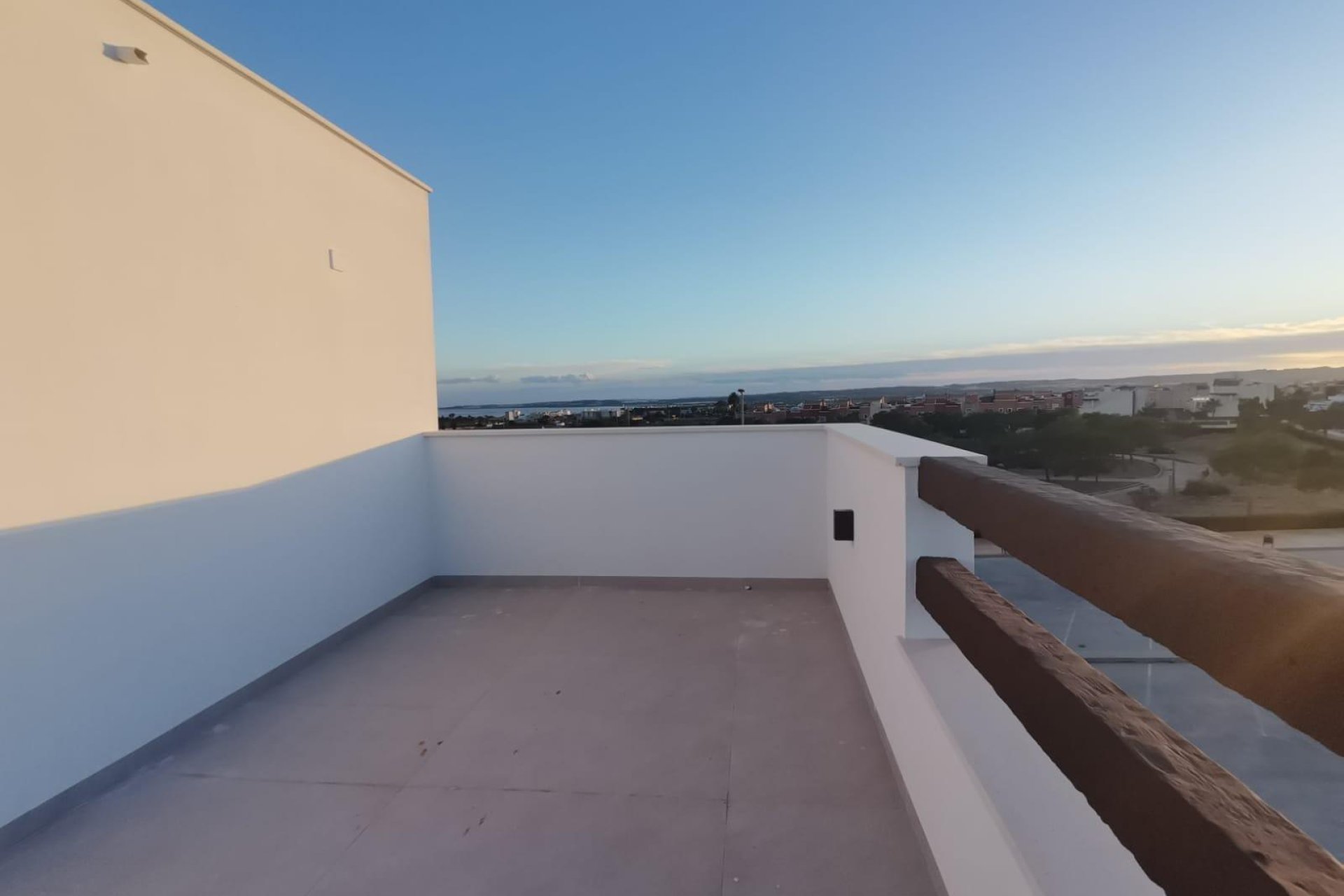 Obra nueva - Villa - La Herrada