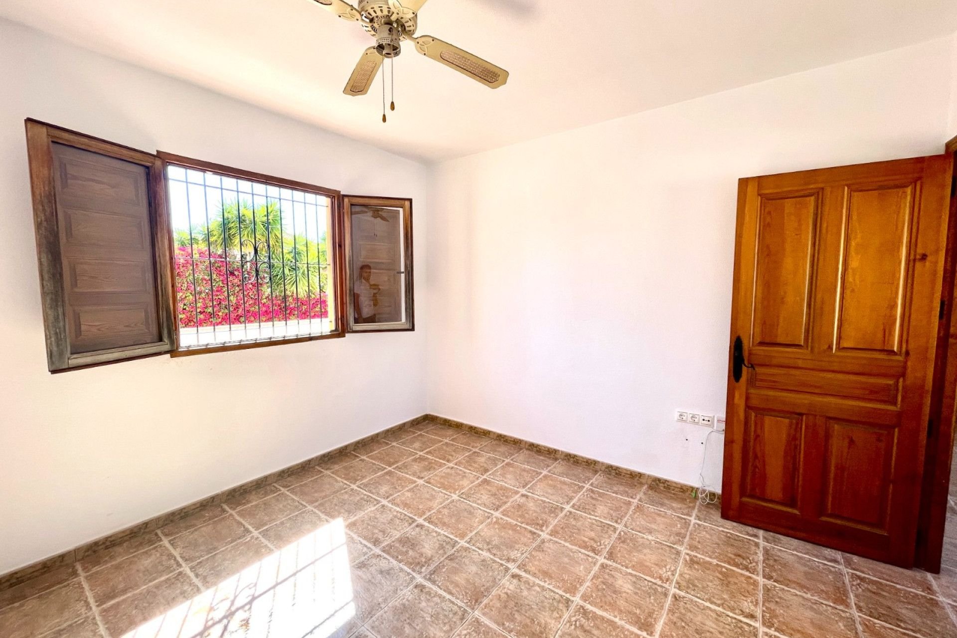 Reventa - Villa - Catral