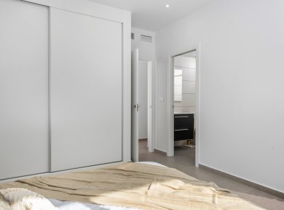 Apartment - Flat · Herverkoop - Bigastro · Alicante · Spanje