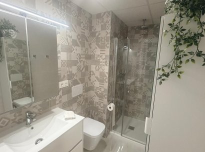 Appartement · Herverkoop - Torrevieja · Alicante · Spanje