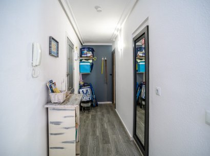 Appartement · Herverkoop - Torrevieja · Alicante · Spanje