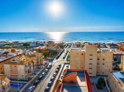 Appartement · Herverkoop - Torrevieja · La Mata · Alicante · Spanje