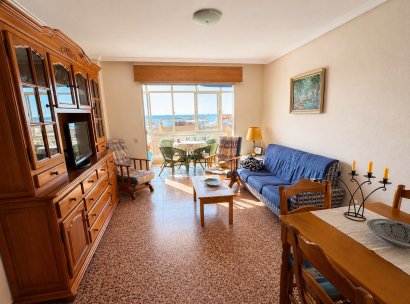 Appartement · Herverkoop - Torrevieja · La Mata · Alicante · Spanje