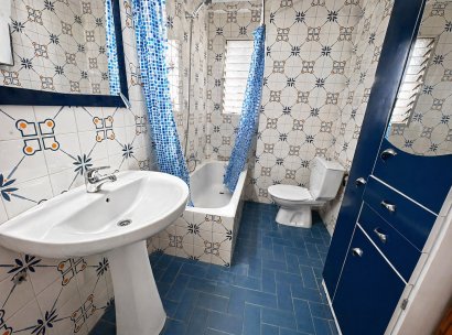 Appartement · Herverkoop - Torrevieja · La Mata · Alicante · Spanje