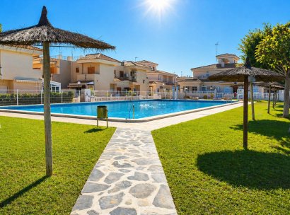Appartement · Herverkoop - Orihuela Costa · Playa Flamenca · Alicante · Spanje