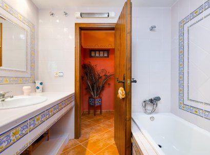 Villa · Herverkoop - San Miguel de Salinas · Alicante · Spanje