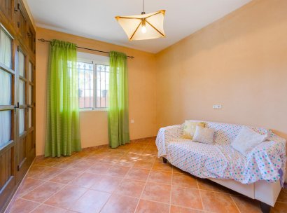 Villa · Herverkoop - San Miguel de Salinas · Alicante · Spanje