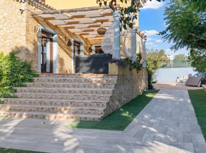 Villa · Herverkoop - Santa Pola · El Poble Llevanti · Alicante · Spanje