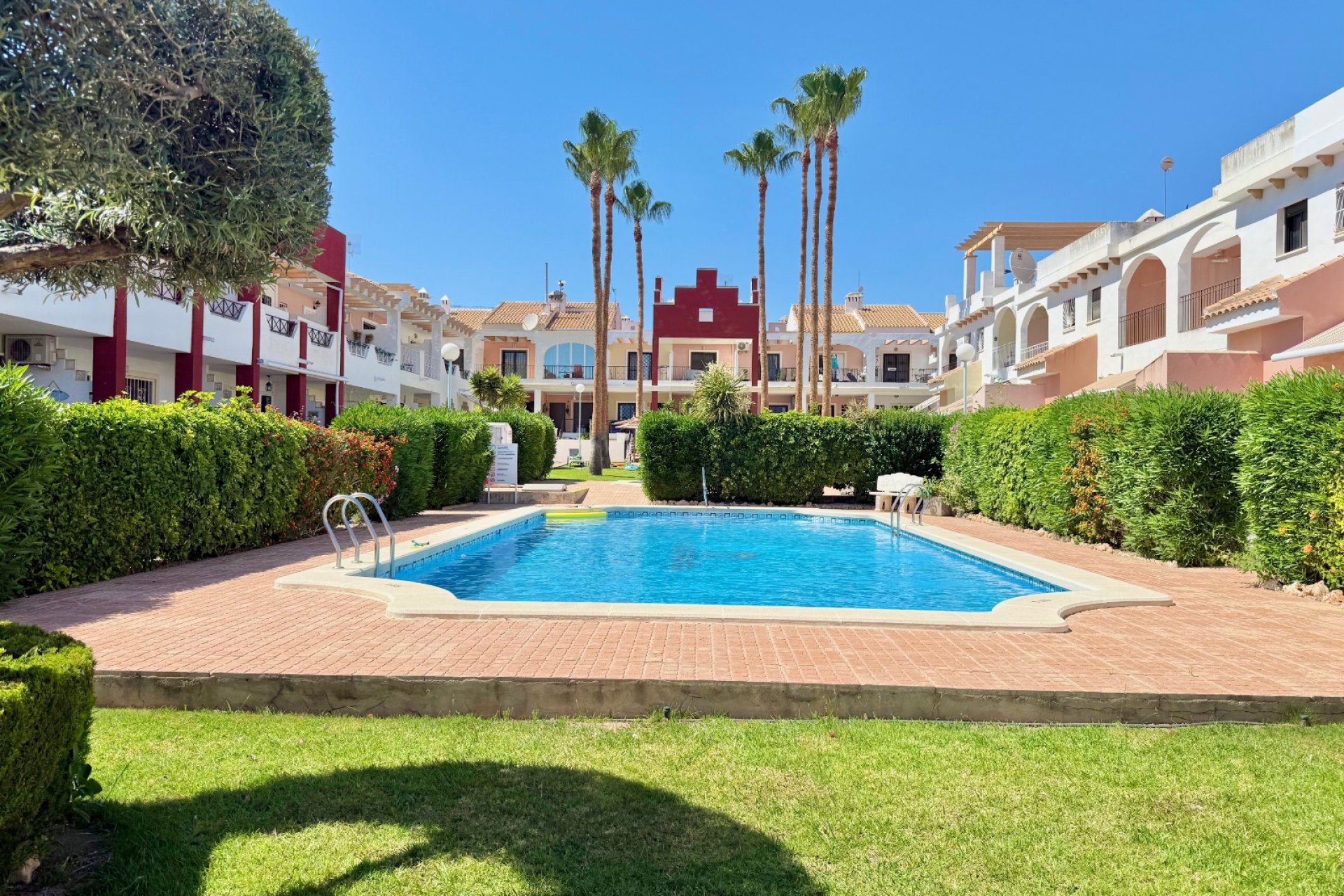 Reventa - Semi-detached - Ciudad Quesada