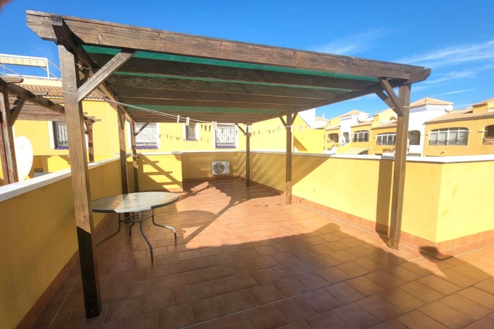 Resale - Townhouse - Los Montesinos