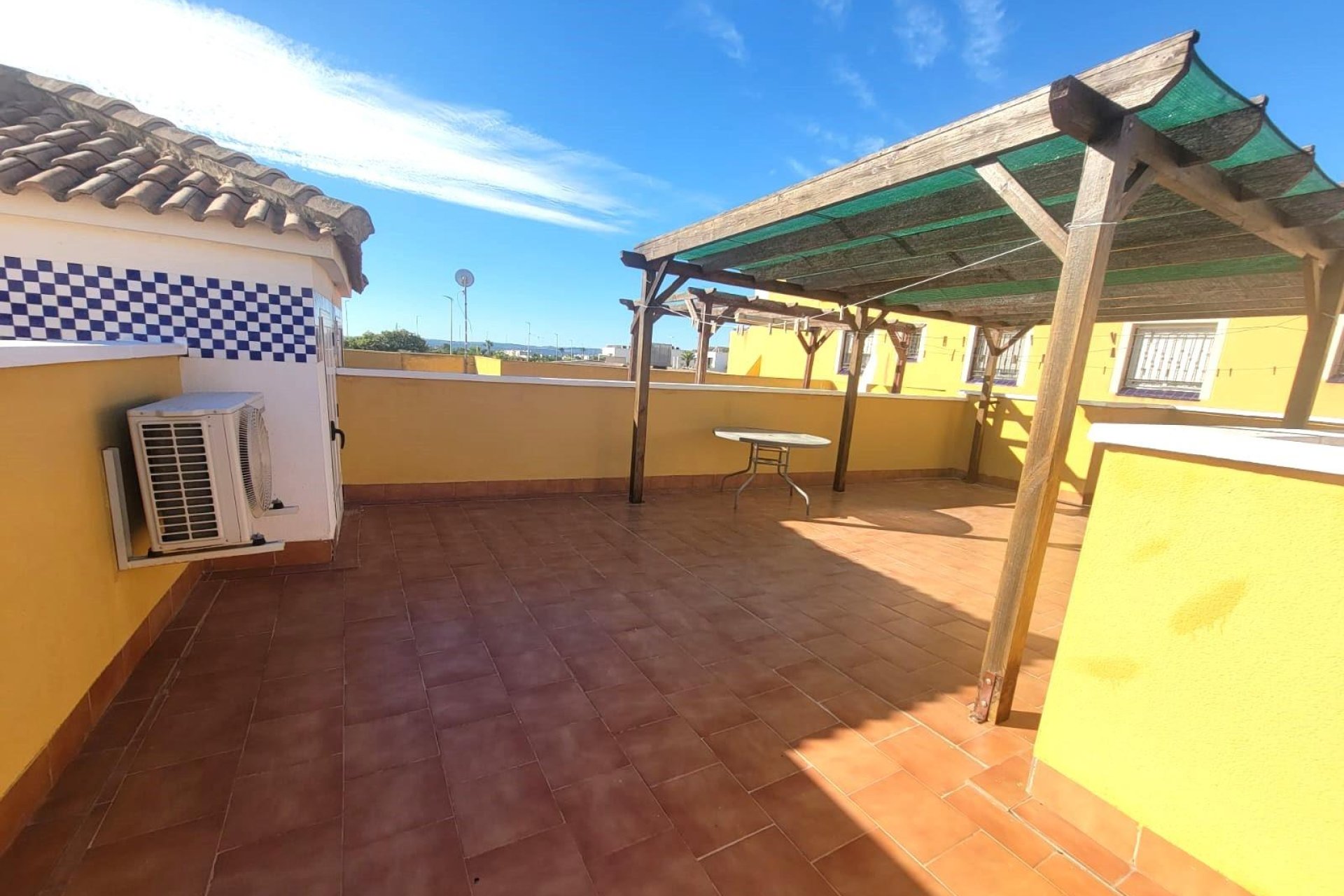 Resale - Townhouse - Los Montesinos