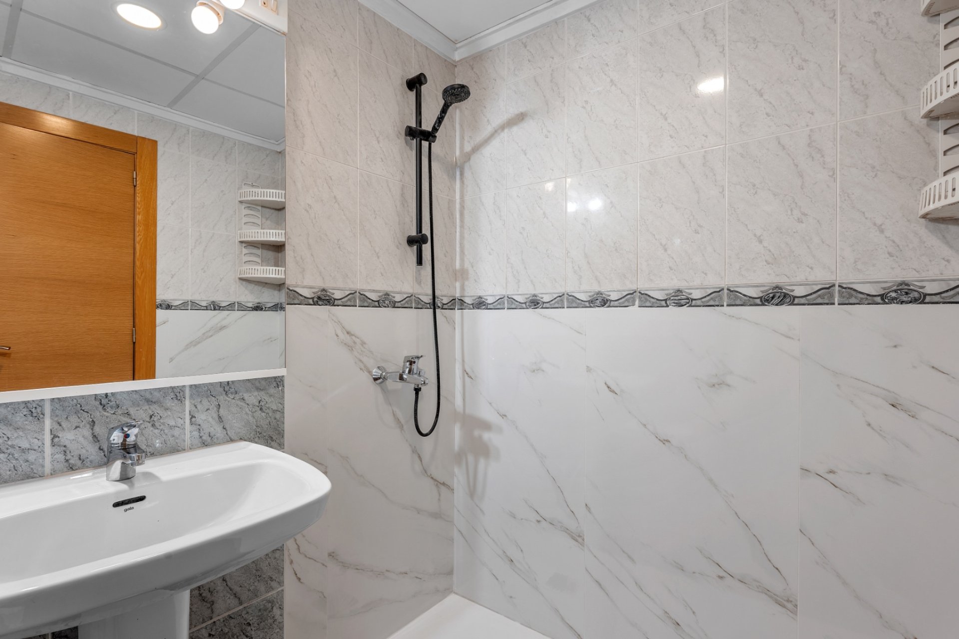 Herverkoop - 1. Appartement / flat - Benijofar
