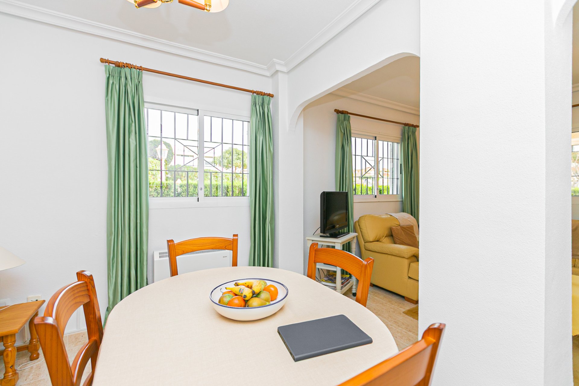 Herverkoop - Quad house - Playa Flamenca