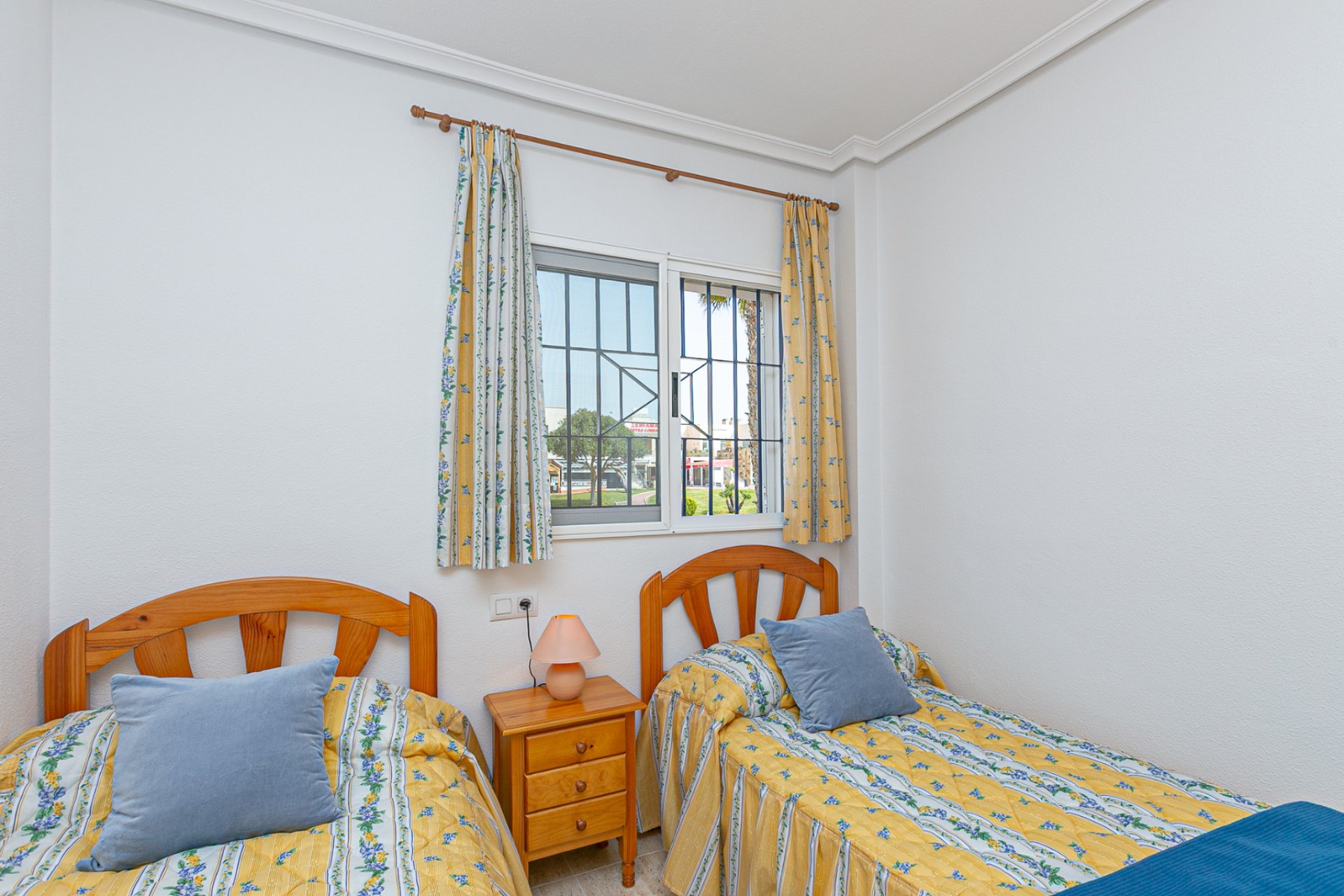 Herverkoop - Quad house - Playa Flamenca