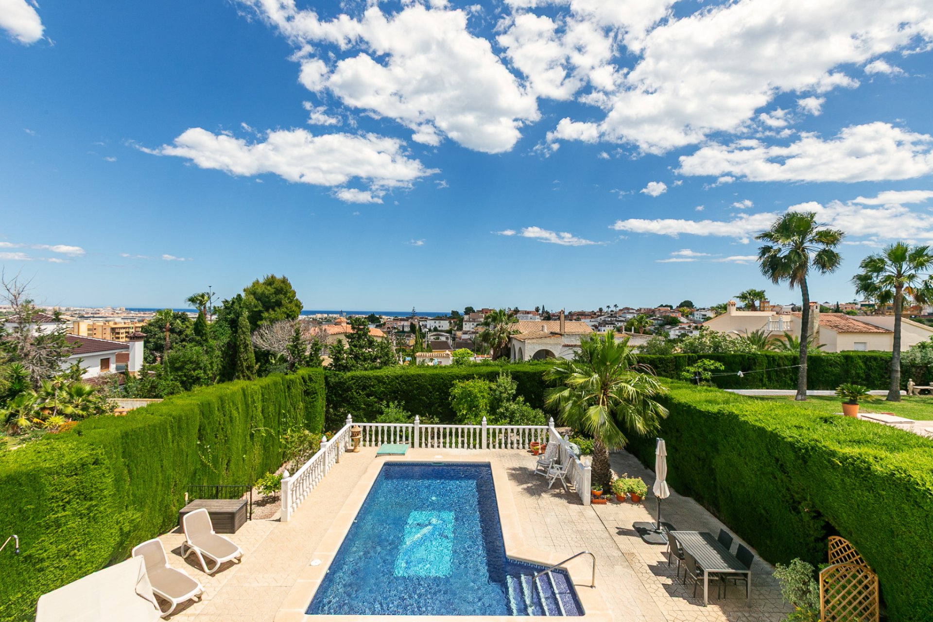 Reventa - Semi - Detached Villa - Torrevieja - Costa Blanca Sur