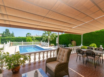 Semi - Detached Villa · Herverkoop - Torrevieja · Los Balcones · Alicante · Spanje