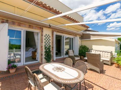 Semi - Detached Villa · Herverkoop - Torrevieja · Los Balcones · Alicante · Spanje