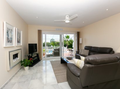 Semi - Detached Villa · Herverkoop - Torrevieja · Los Balcones · Alicante · Spanje