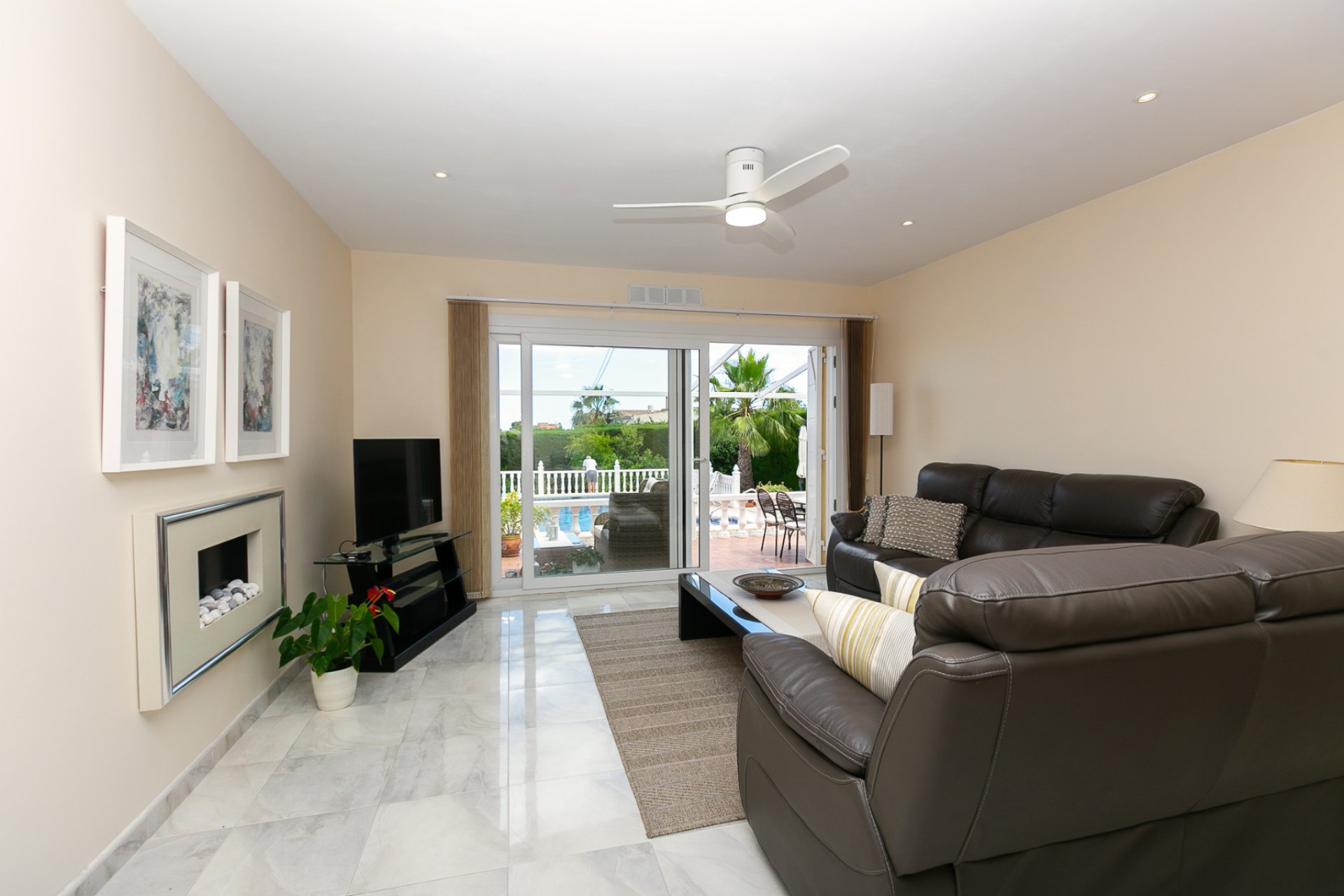 Reventa - Semi - Detached Villa - Torrevieja - Costa Blanca Sur