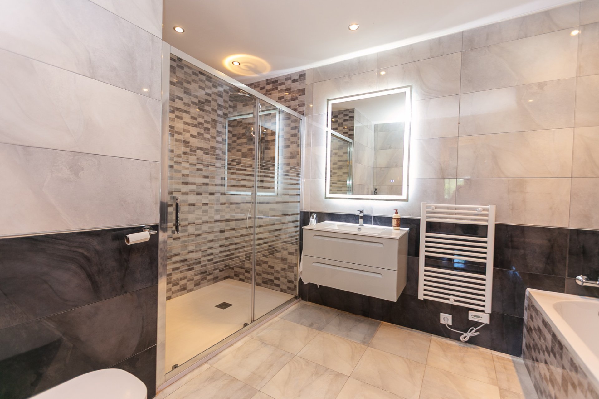 Reventa - Semi - Detached Villa - Torrevieja - Costa Blanca Sur